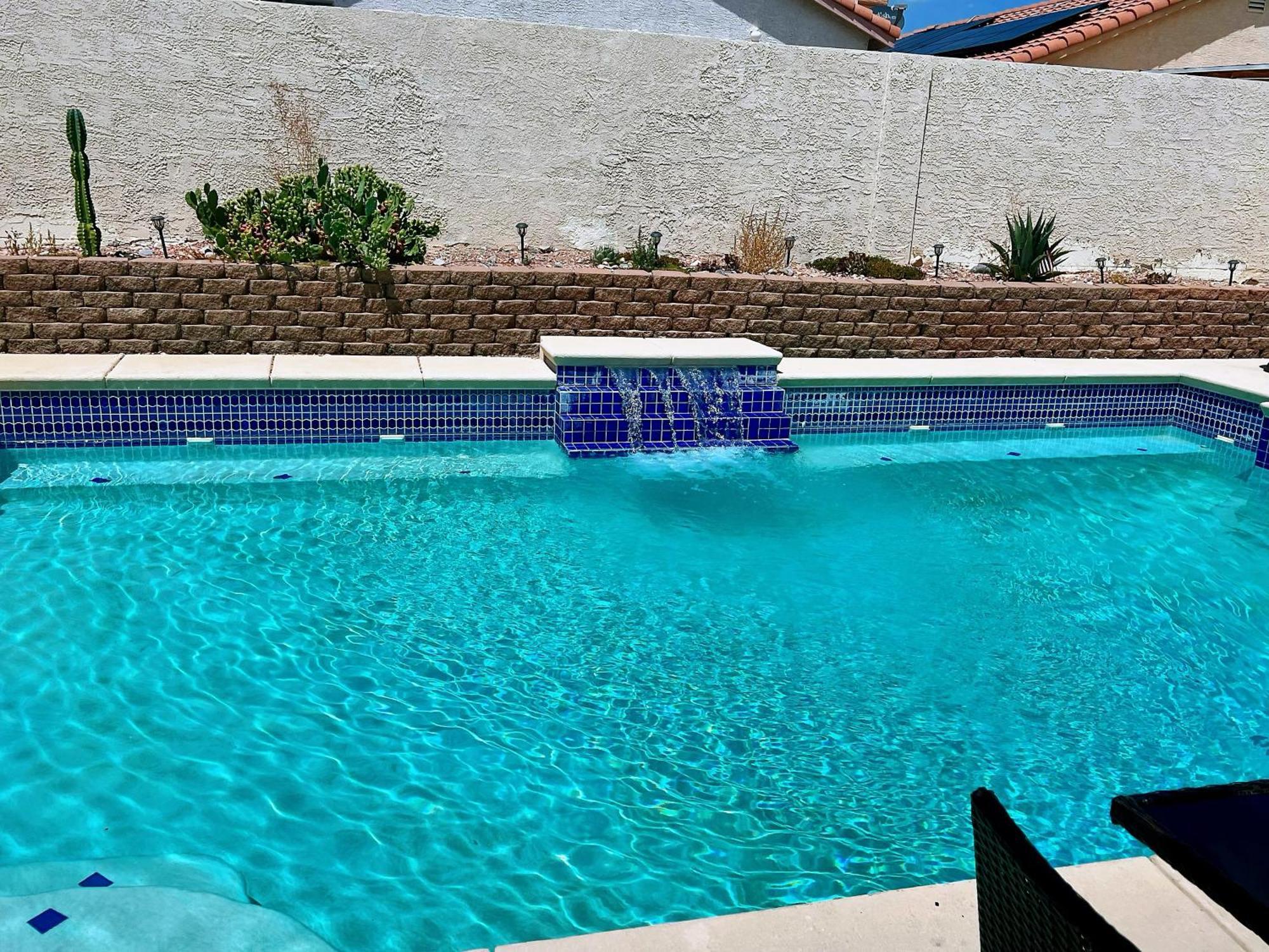 Вілла Amazing Heated Pool And Private Hot Tub 3Br In Heart Of Lv Лас-Вегас Екстер'єр фото