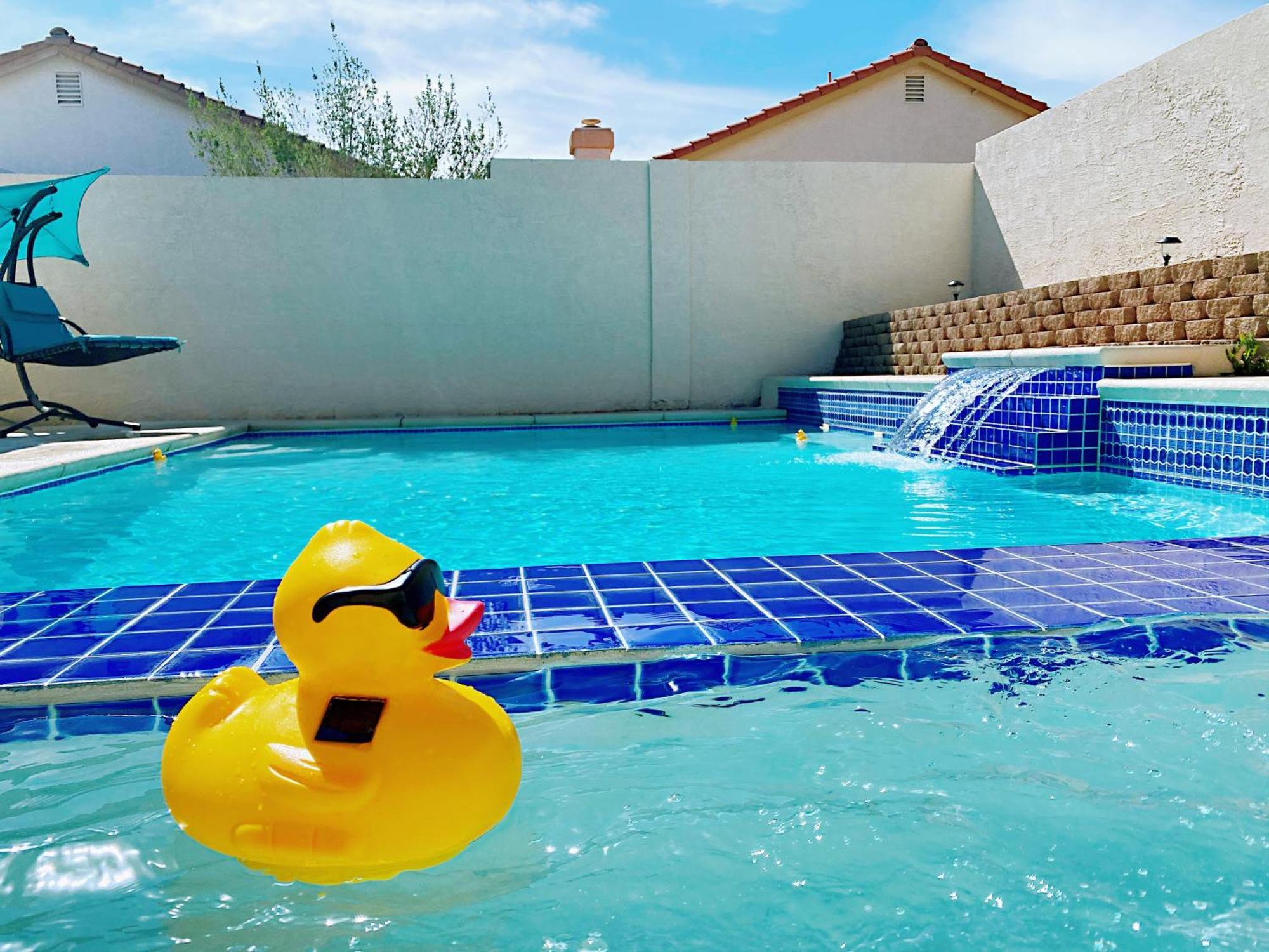 Вілла Amazing Heated Pool And Private Hot Tub 3Br In Heart Of Lv Лас-Вегас Екстер'єр фото