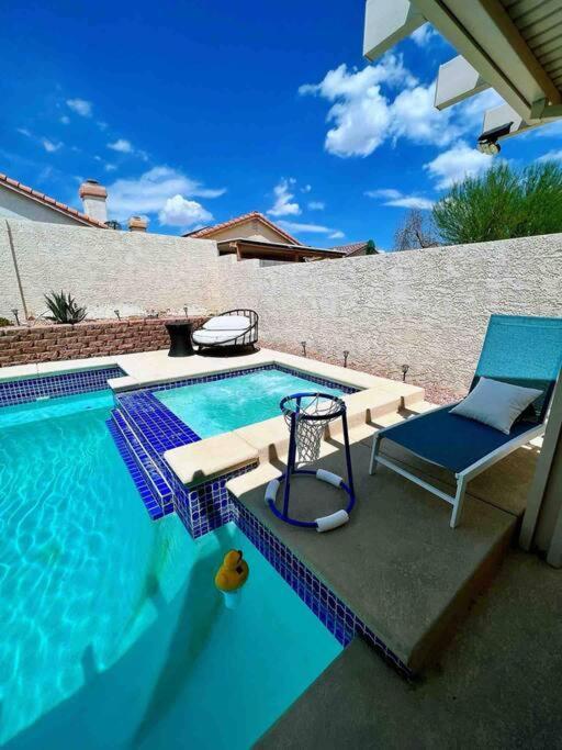 Вілла Amazing Heated Pool And Private Hot Tub 3Br In Heart Of Lv Лас-Вегас Екстер'єр фото