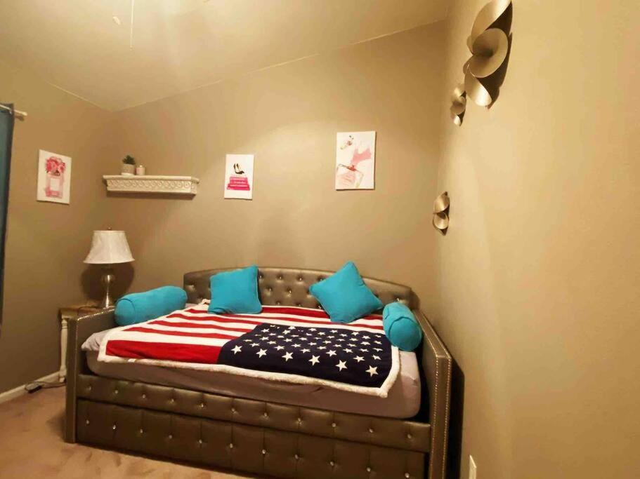 Вілла Amazing Heated Pool And Private Hot Tub 3Br In Heart Of Lv Лас-Вегас Екстер'єр фото